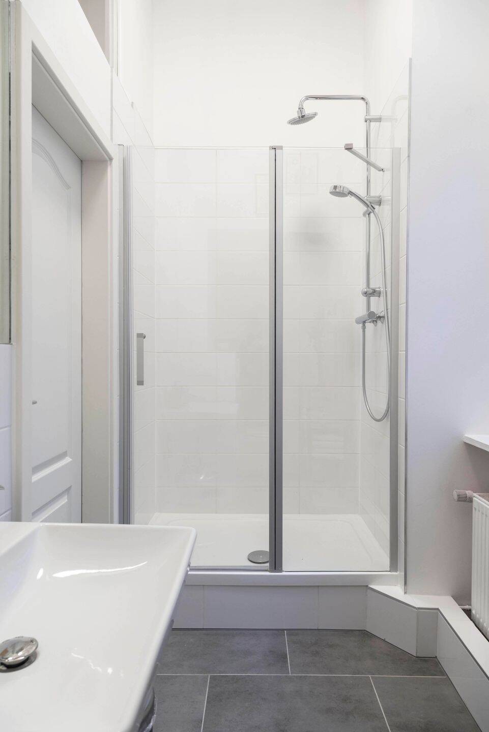 Charming 3-Room Fully Furnished Apartment, Ground Floor