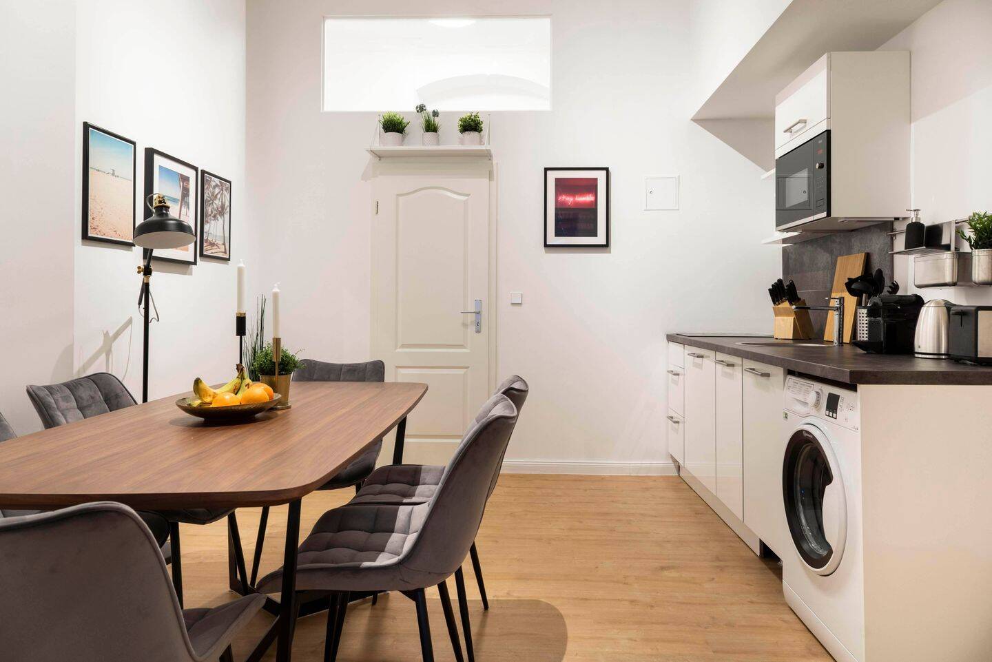 Charming 3-Room Fully Furnished Apartment, Ground Floor