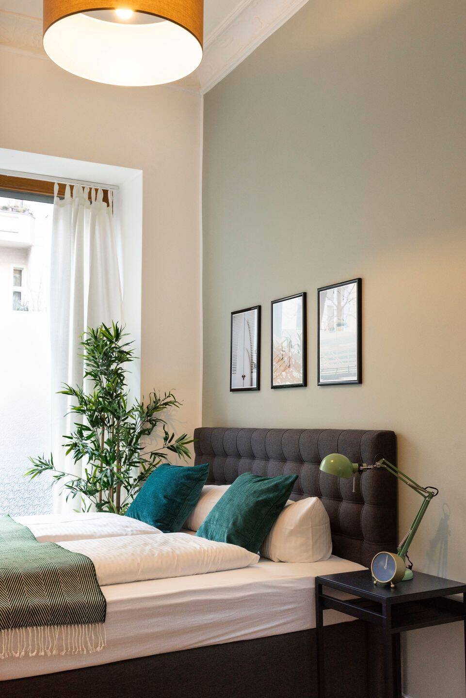 Charming 3-Room Fully Furnished Apartment, Ground Floor