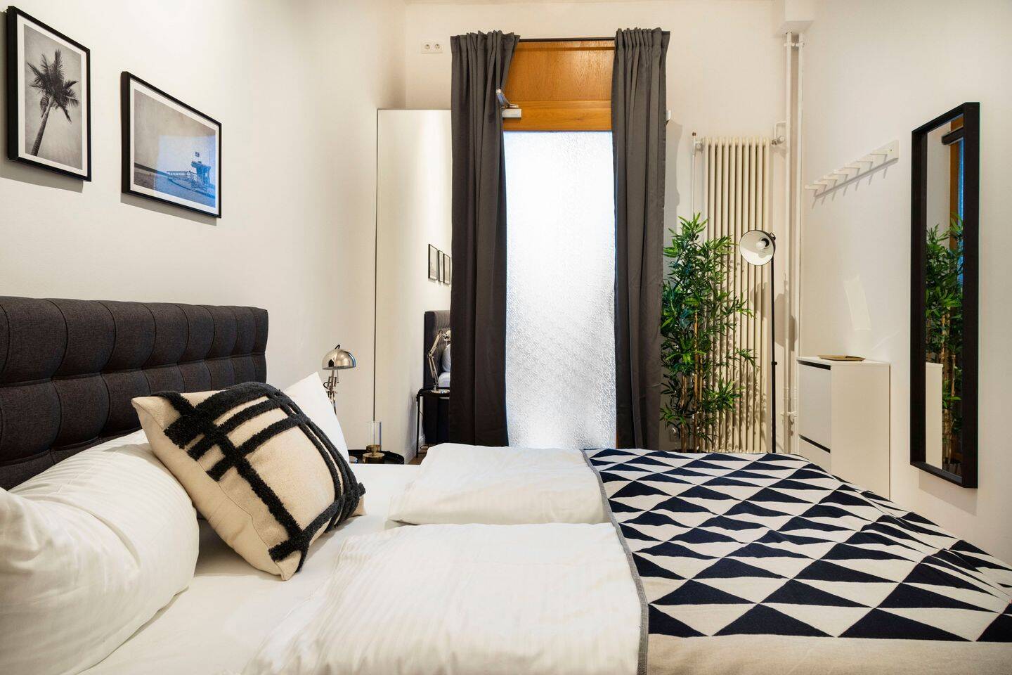 Charming 3-Room Fully Furnished Apartment, Ground Floor