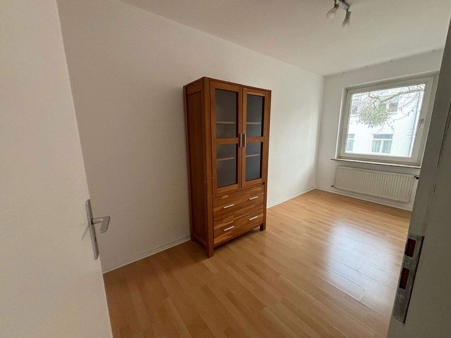 3-Room Apartment with Balcony in Central Location