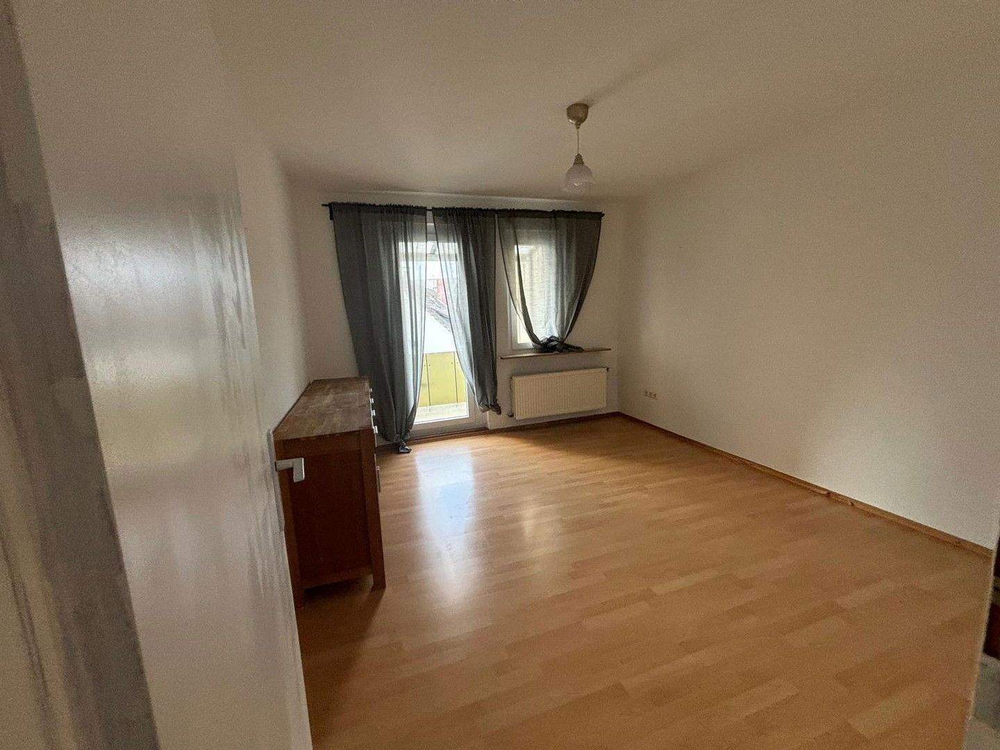 3-Room Apartment with Balcony in Central Location