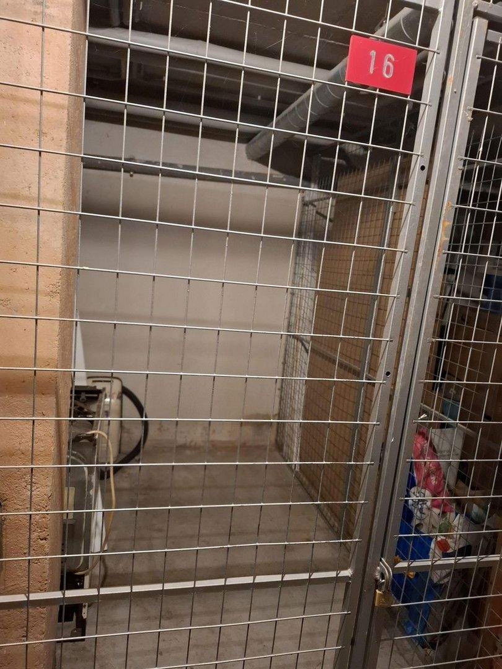 Elegant 1-Room Furnished Apartment with Balcony & Parking