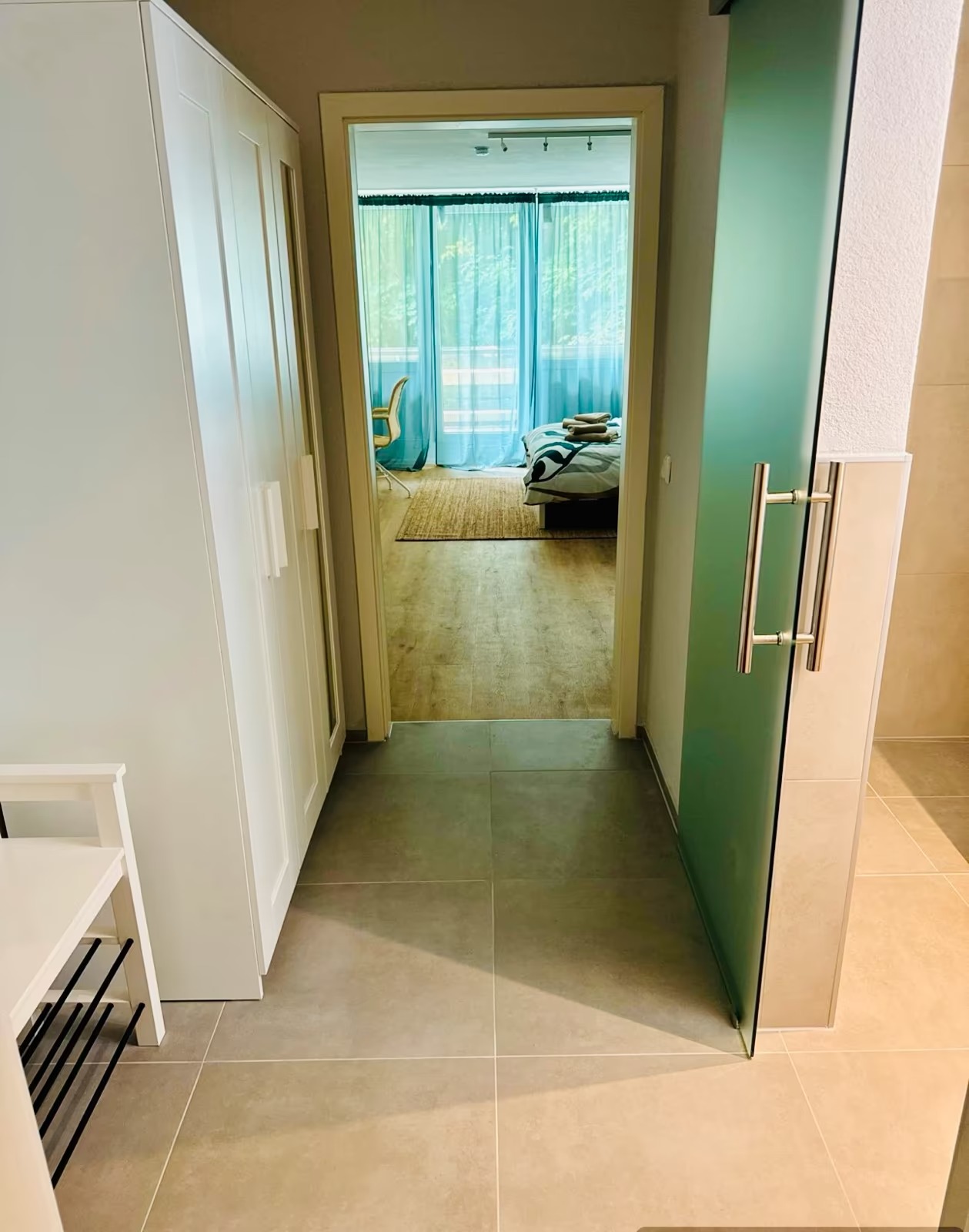 Modern 1-Room Apartment with Balcony, Fully Renovated – Sankt Englmar