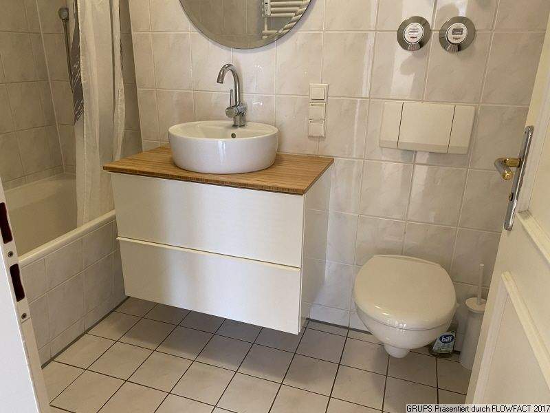 Charming 2-Room Apartment with Balcony