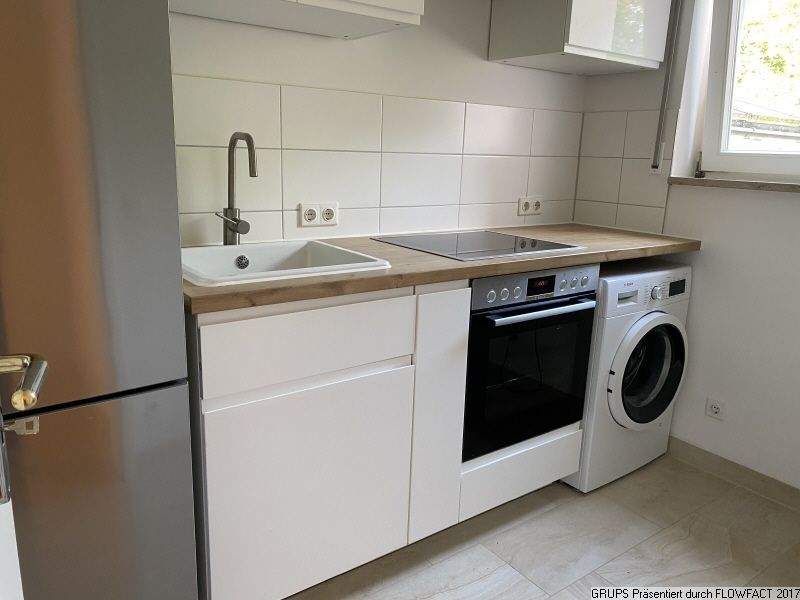 Charming 2-Room Apartment with Balcony