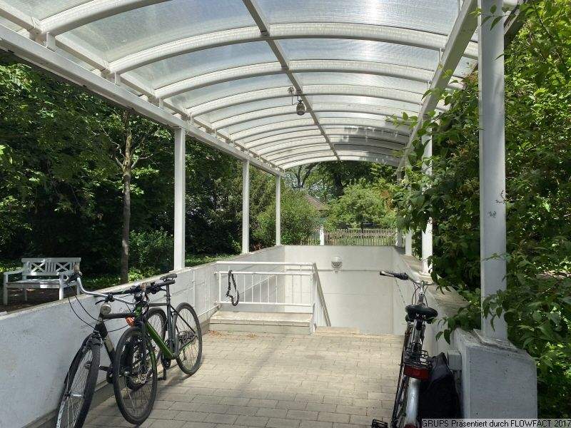 Charming 2-Room Apartment with Balcony