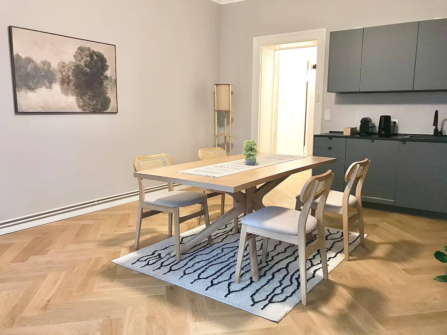 Luxury 4-Room Fully Furnished Apartment with Two Bathrooms – Charlottenburg, Berlin