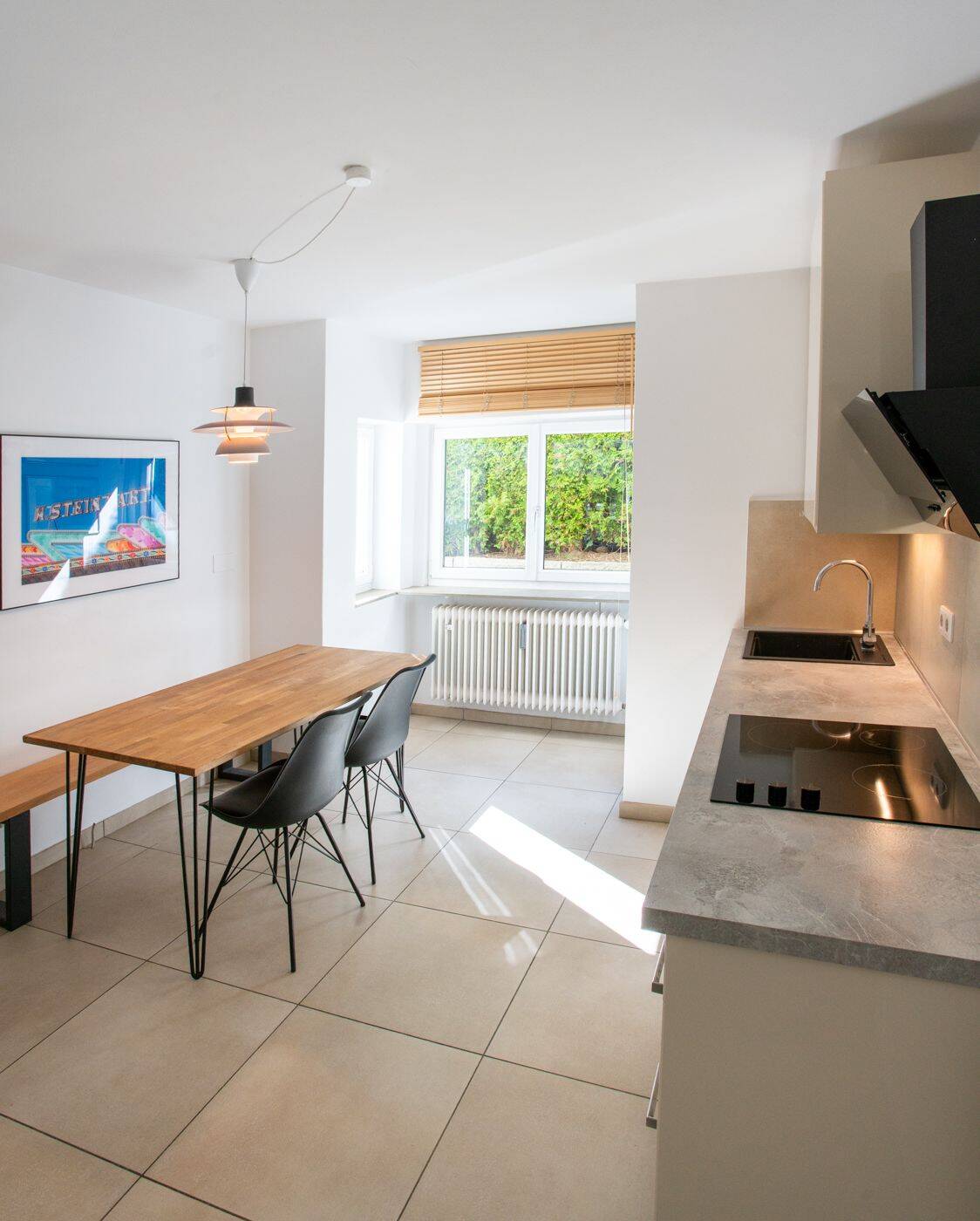 Fully Furnished 3-Room Apartment