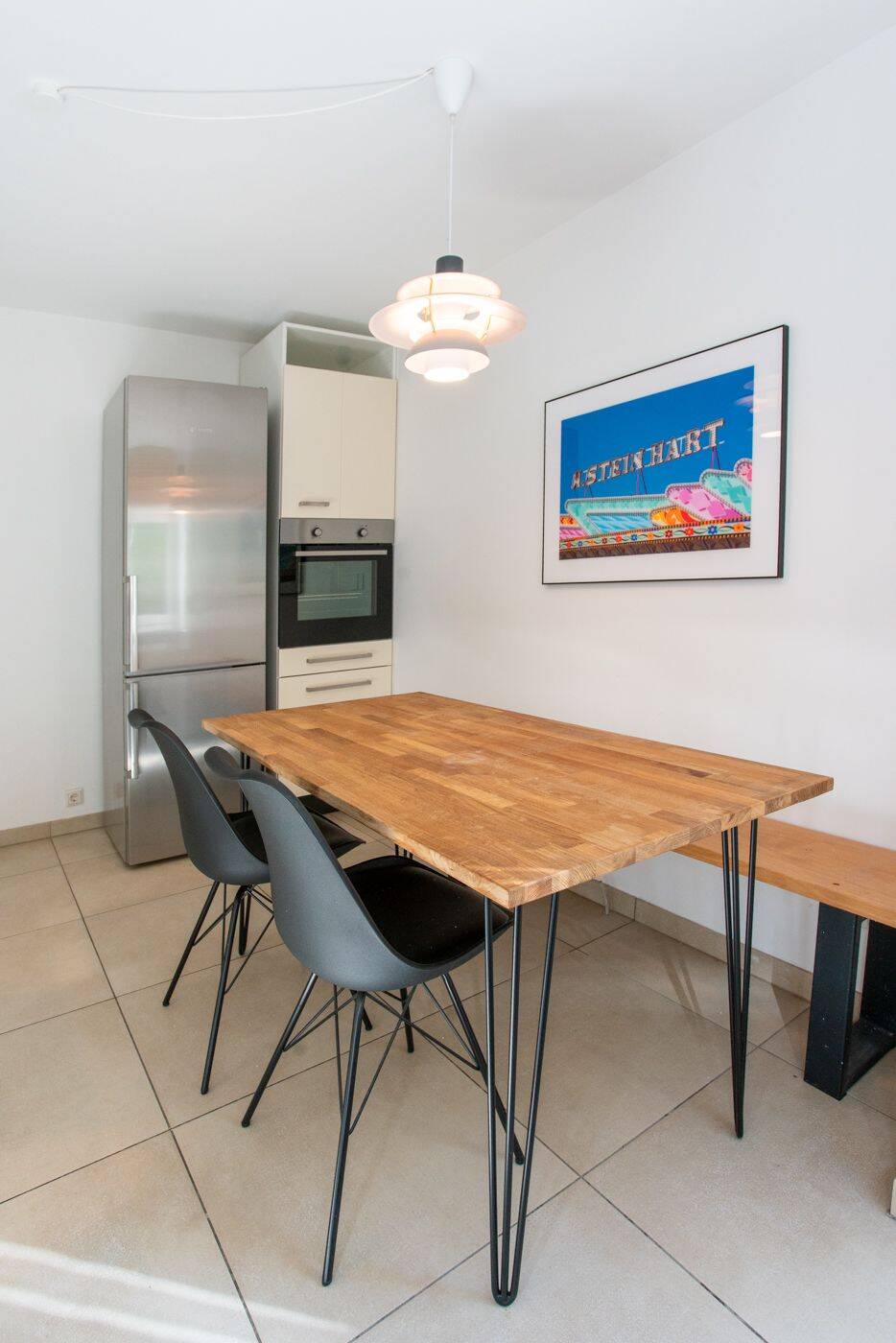 Fully Furnished 3-Room Apartment