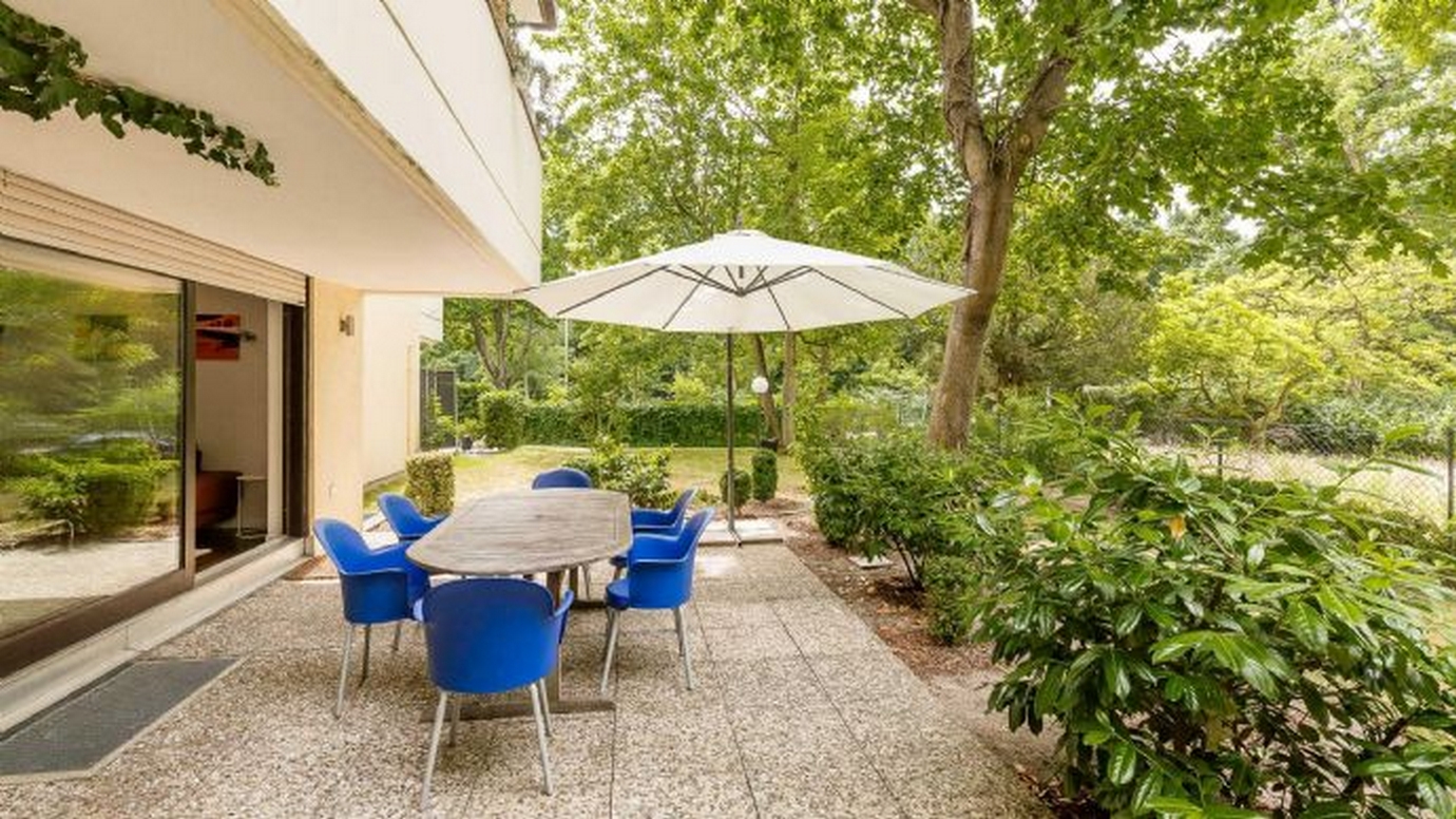 Luxuriöser 1-Zimmer Wohnung mit Garten in Berlin Grunewald