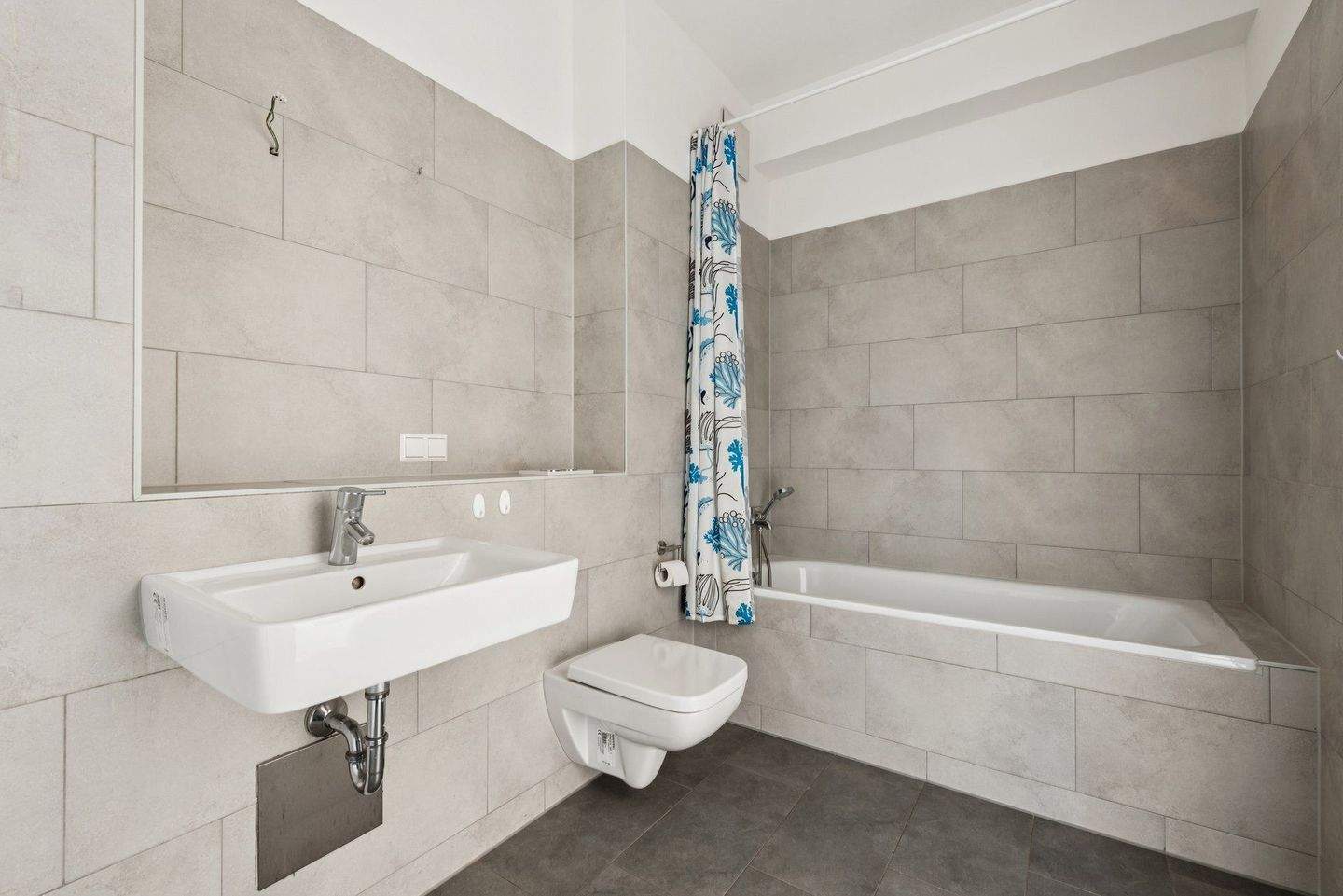 Luxury 3-Room Apartment with Balcony & Underfloor Heating – Viktoria Quartier, Berlin