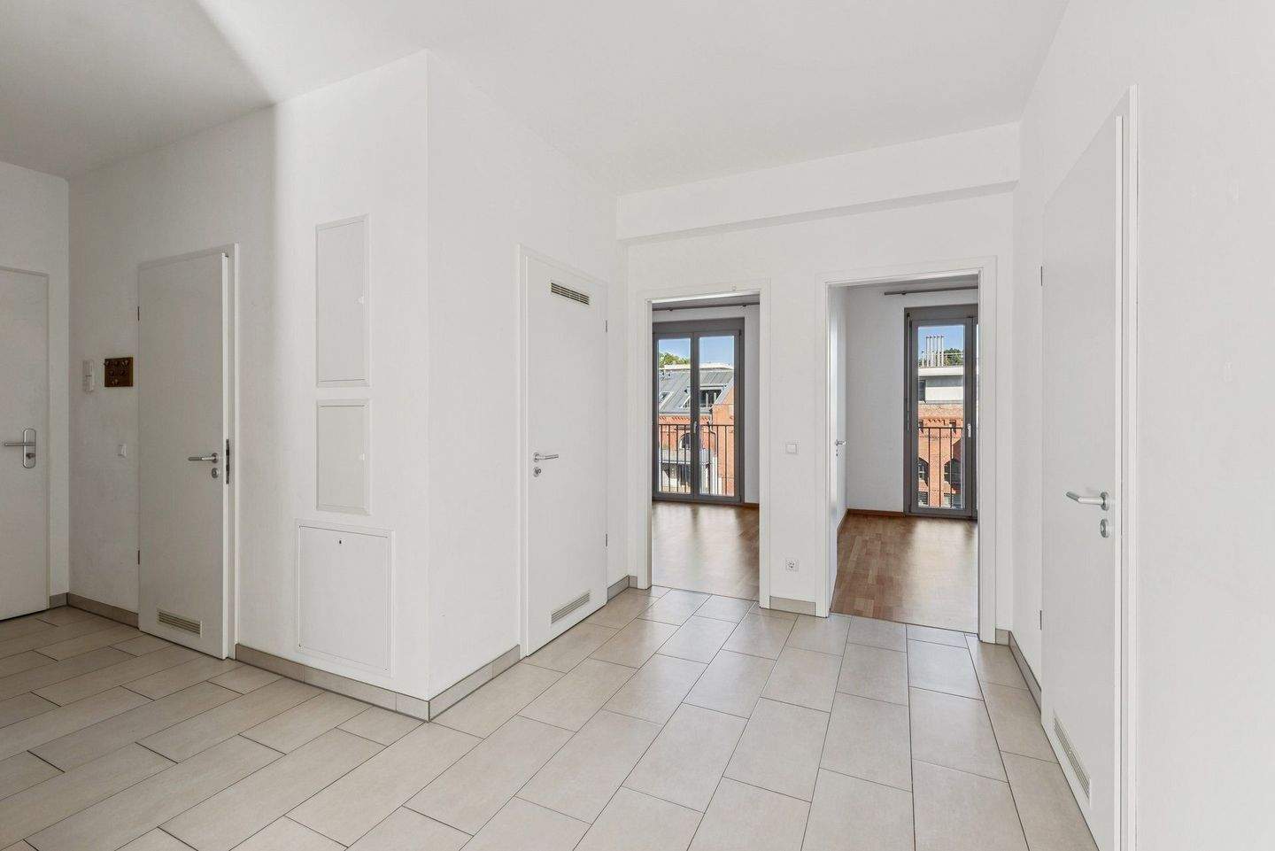 Luxury 3-Room Apartment with Balcony & Underfloor Heating – Viktoria Quartier, Berlin