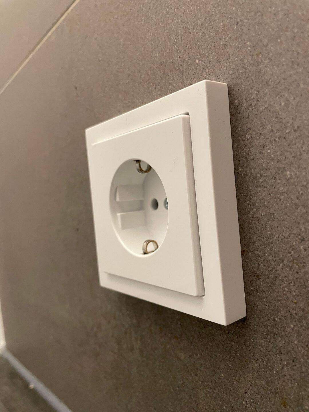 Modern Renovated Studio Apartment in Schwabing-West