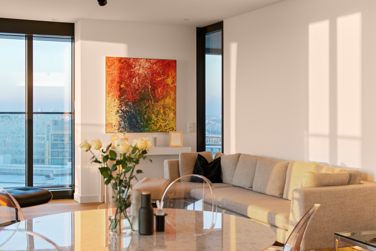 Luxury 3-Room Apartment with Skyline Views & Winter Gardens – Henninger Turm, Frankfurt